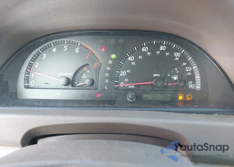 2003 Toyota Camry Le z USA, uszkodzony, nr VIN 4T1BE32K23U773023